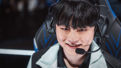 [롤드컵]'스매쉬 펜타킬' 디플러스 기아, MKOI 2:0으로 완파하고 8강 안착