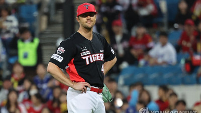 카스트로·한준수 홈런포…KIA, 삼성 5-1 제압하고 PO 첫판 선점