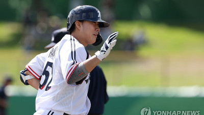 만루포 두 방·18점 폭발…한국 야구, 조 1위로 슈퍼라운드 진출