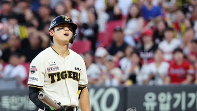 148㎞ 공이 얼굴 강타…김도영 코뼈 골절, KIA에 대형 악재